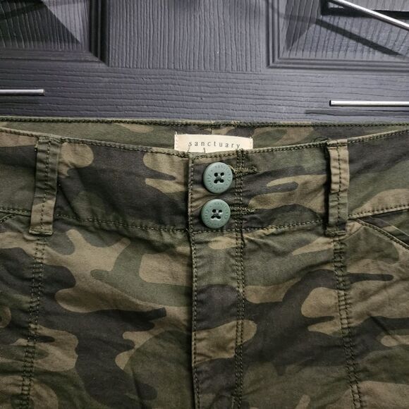 Sanctuary 'Wanderer' Short - Mother Nature Camo 310 - Picture 6 of 16